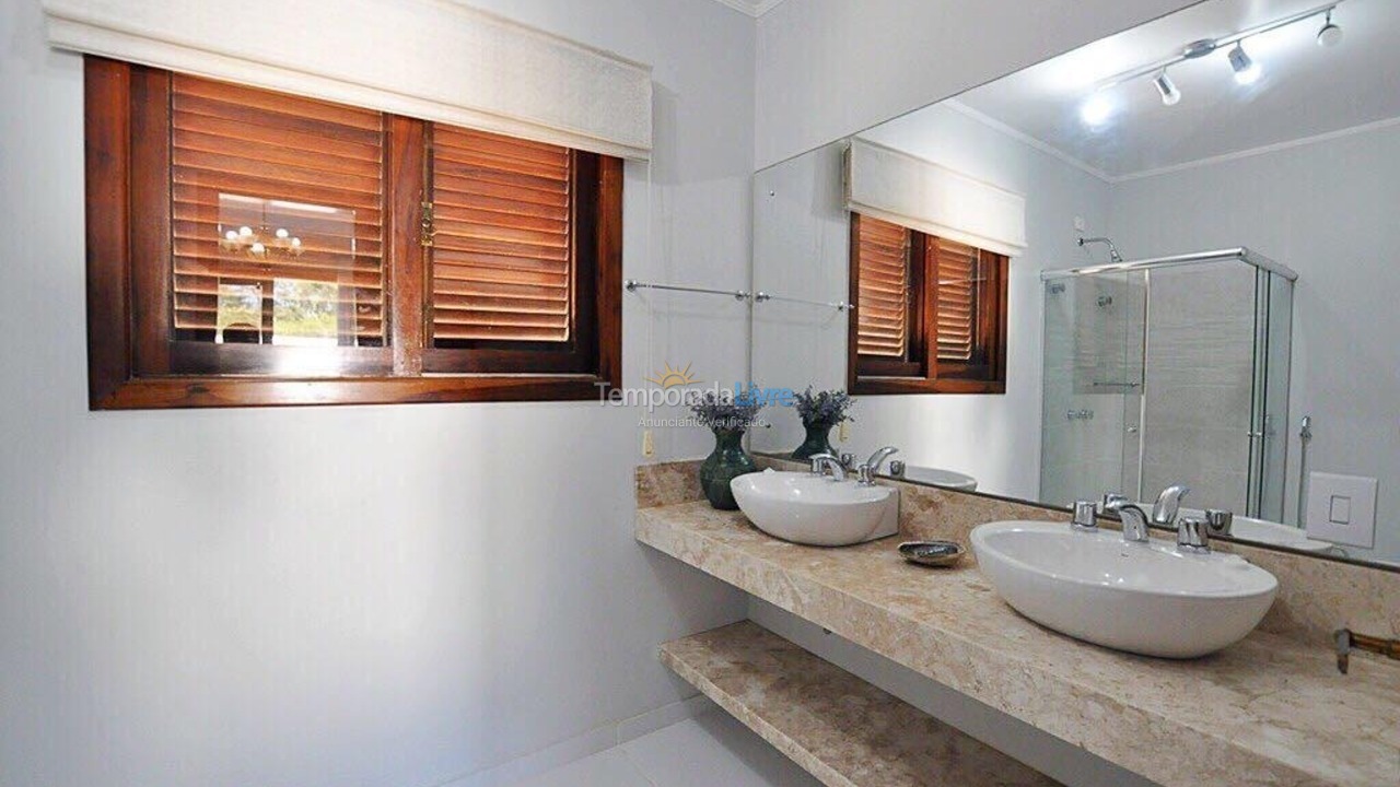 Casa para aluguel de temporada em Xangri Lá (Xangrila Bairo Centro)