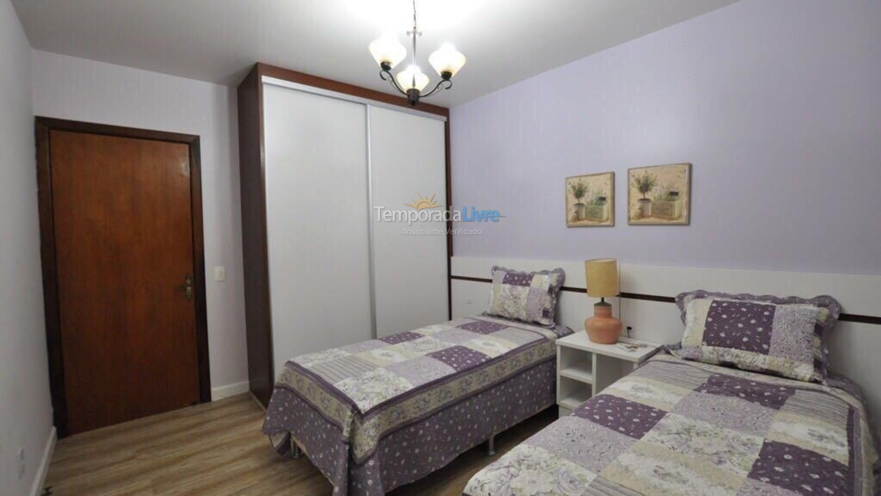 Casa para aluguel de temporada em Xangri Lá (Xangrila Bairo Centro)