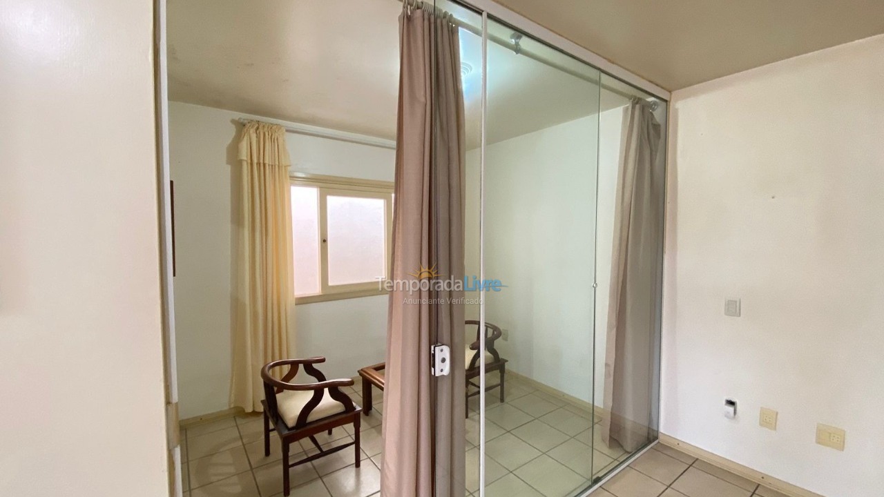 Casa para aluguel de temporada em Capão da Canoa (Zona Nova)