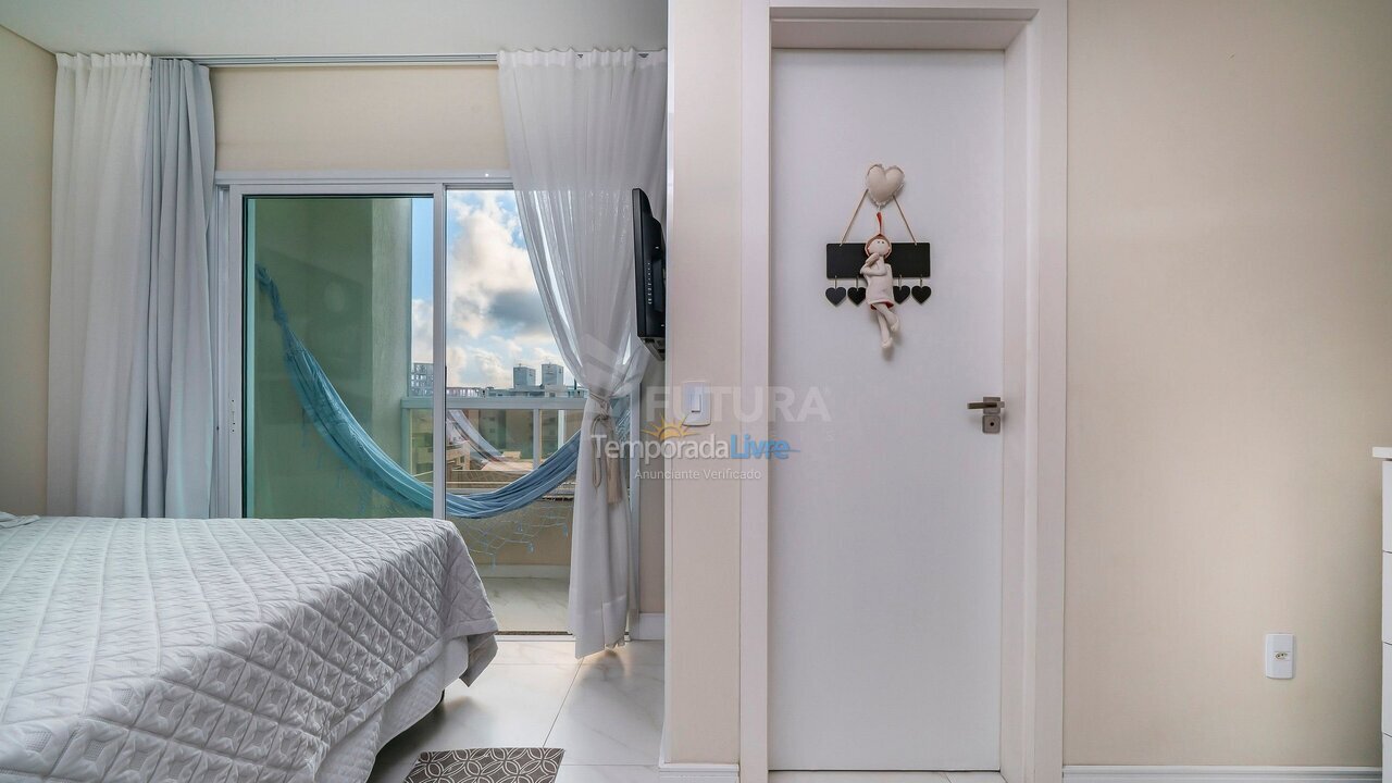 Apartamento para aluguel de temporada em Bombinhas (Praia de Bombas)