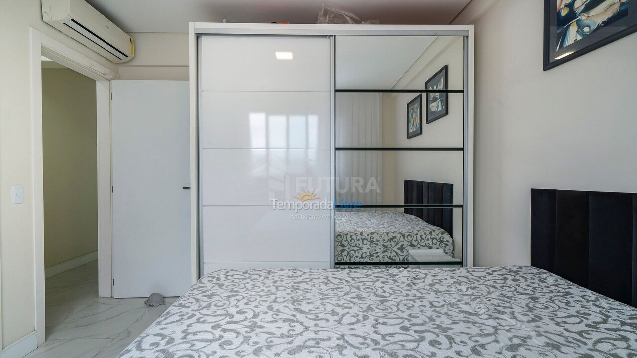 Apartamento para aluguel de temporada em Bombinhas (Praia de Bombas)