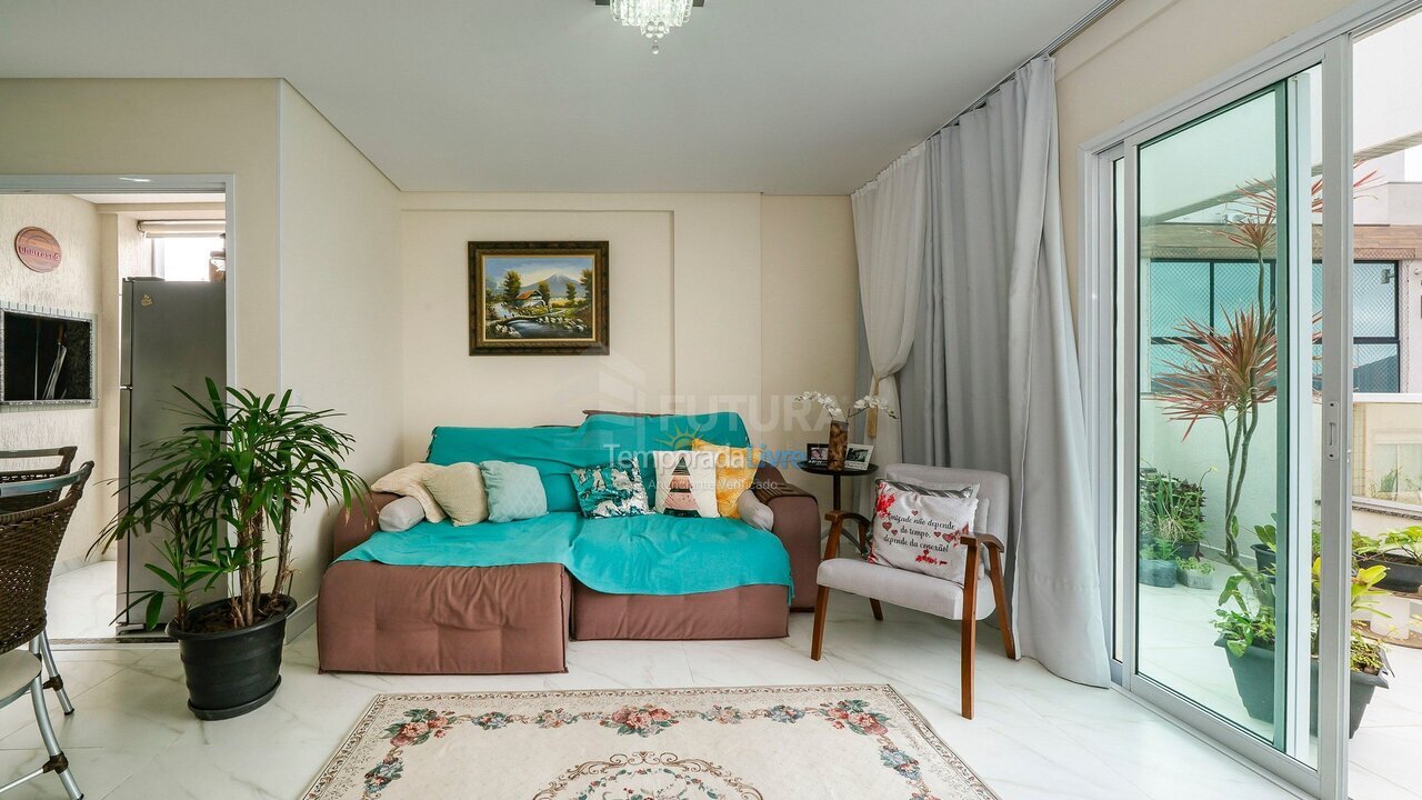 Apartamento para aluguel de temporada em Bombinhas (Praia de Bombas)