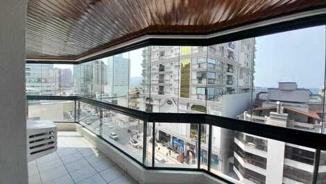 Gran piso de 3 dormitorios frente a la avenida