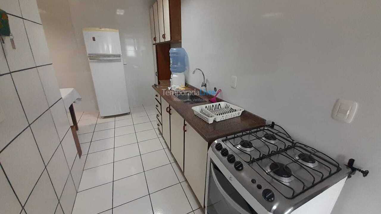 Apartamento para alquiler de vacaciones em Itapema (Meia Praia)