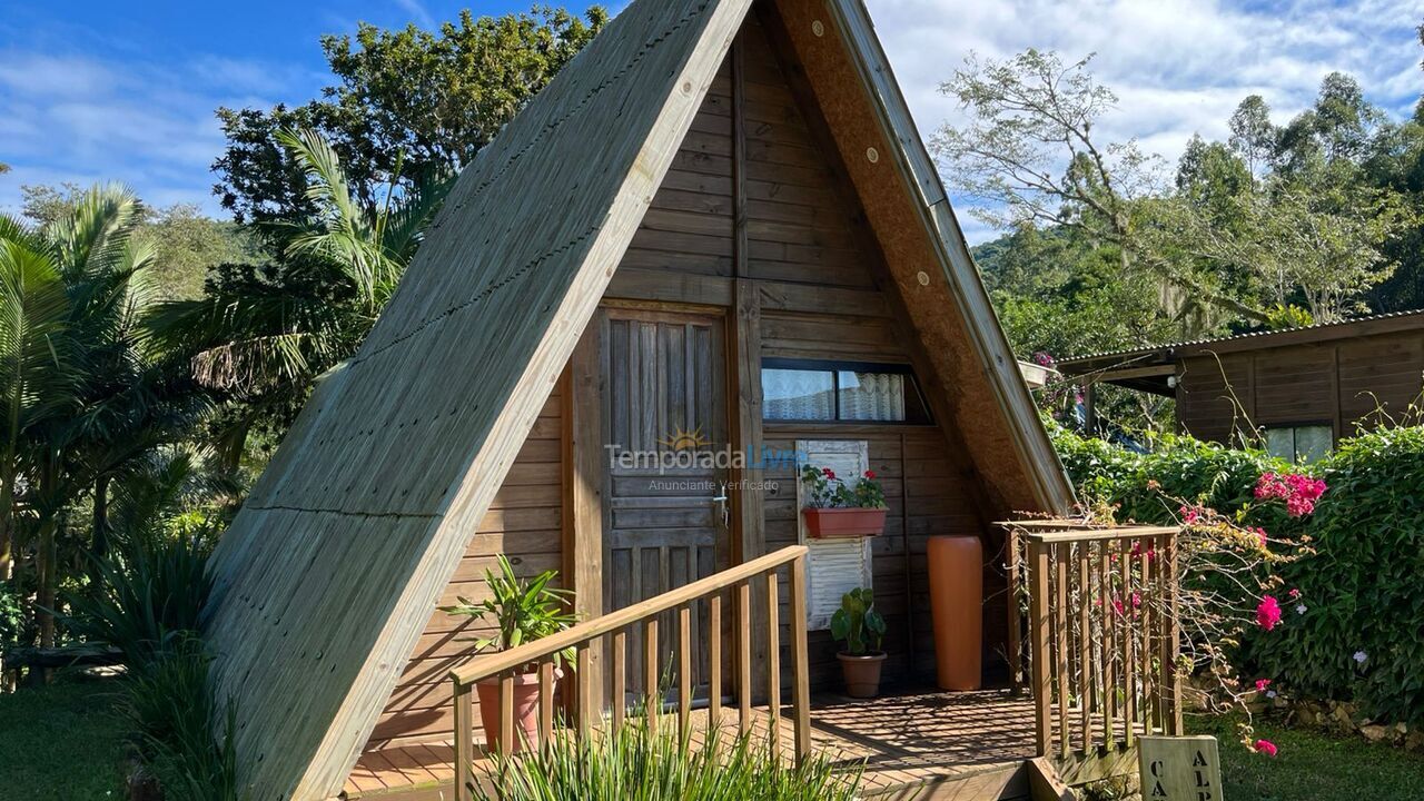 Casa para alquiler de vacaciones em Imaruí (Praia Vermelha)