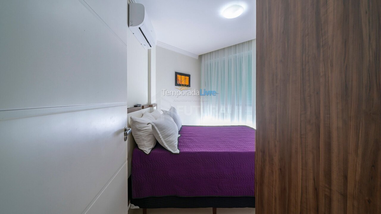 Apartment for vacation rental in Bombinhas (Praia de Bombas)