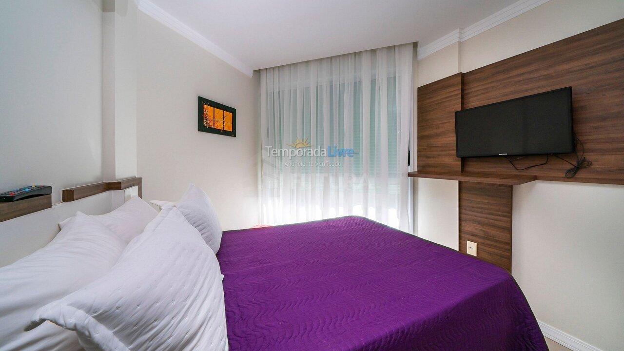 Apartment for vacation rental in Bombinhas (Praia de Bombas)