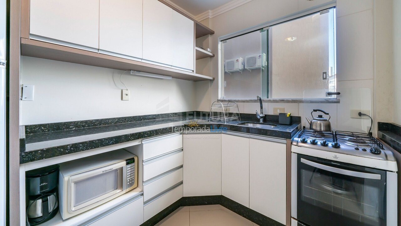 Apartment for vacation rental in Bombinhas (Praia de Bombas)