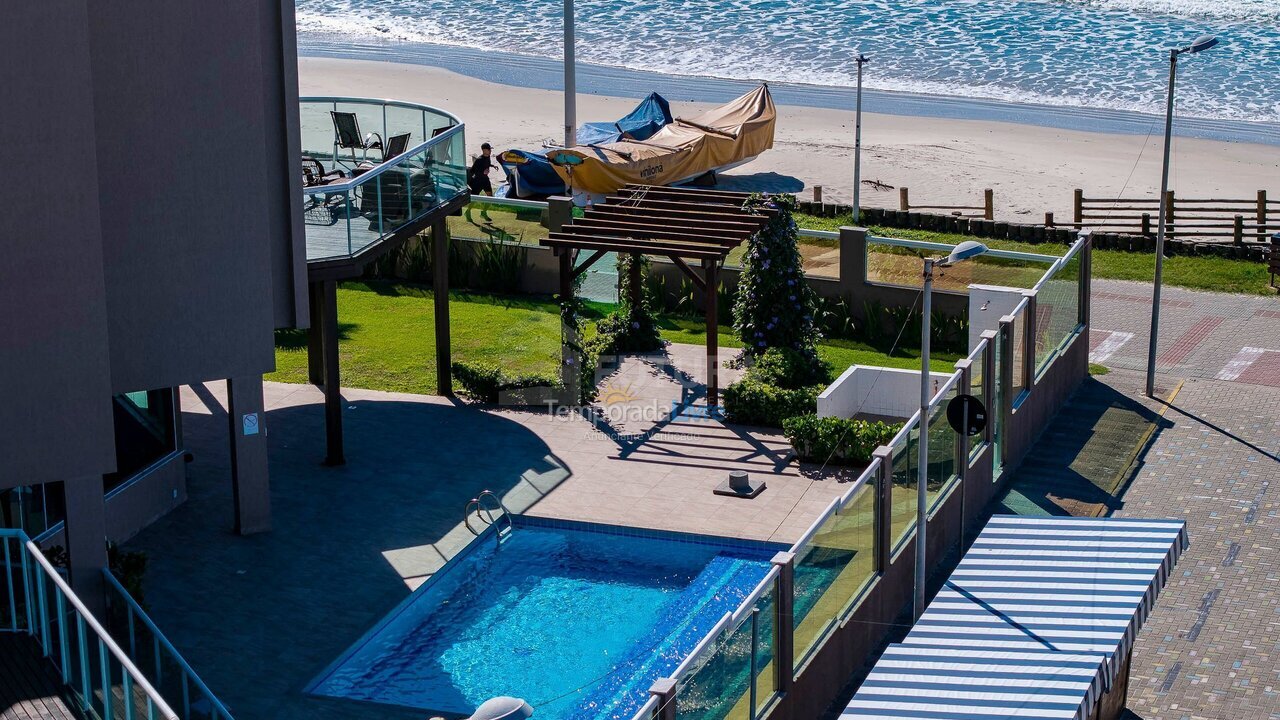 Apartment for vacation rental in Bombinhas (Praia de Bombas)