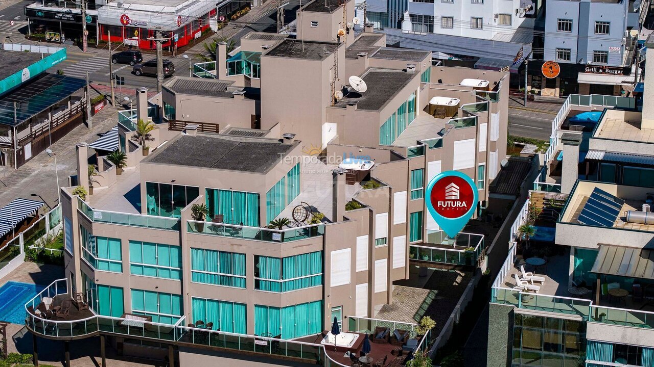 Apartment for vacation rental in Bombinhas (Praia de Bombas)