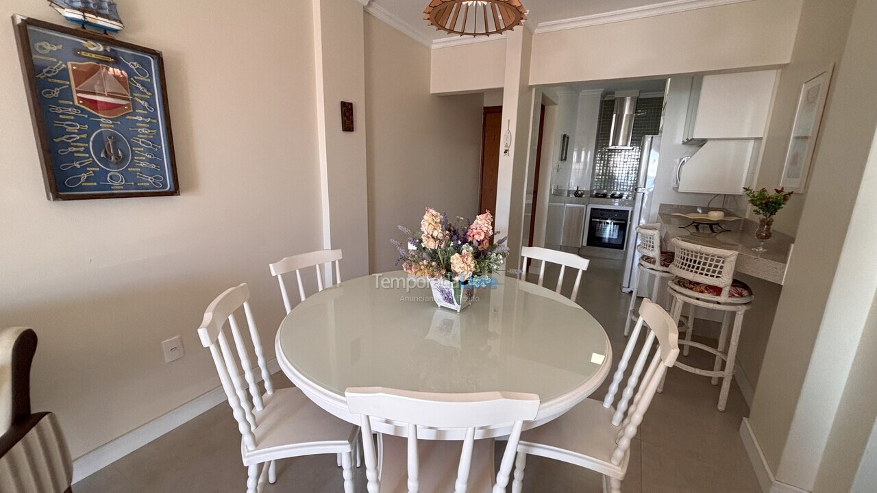 Apartamento para aluguel de temporada em Bombinhas (Praia de Bombas)