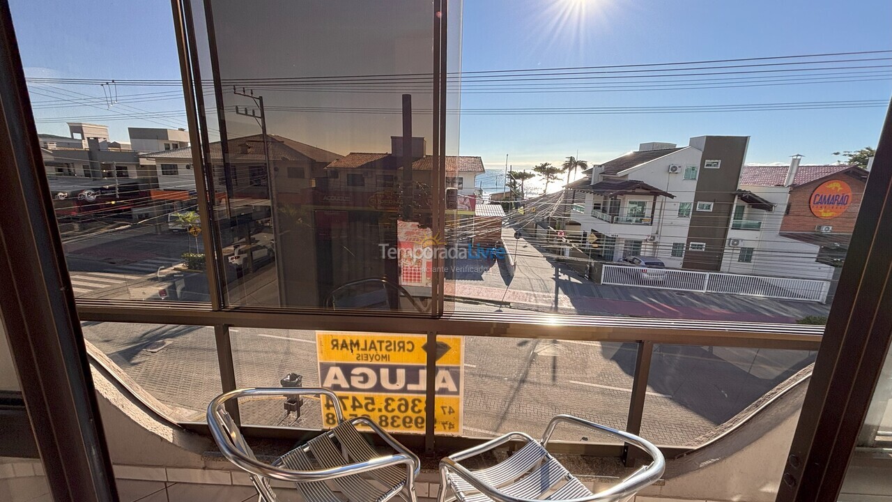 Apartamento para aluguel de temporada em Bombinhas (Praia de Bombas)