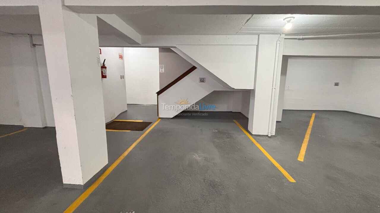 Apartamento para aluguel de temporada em Bombinhas (Praia de Bombas)