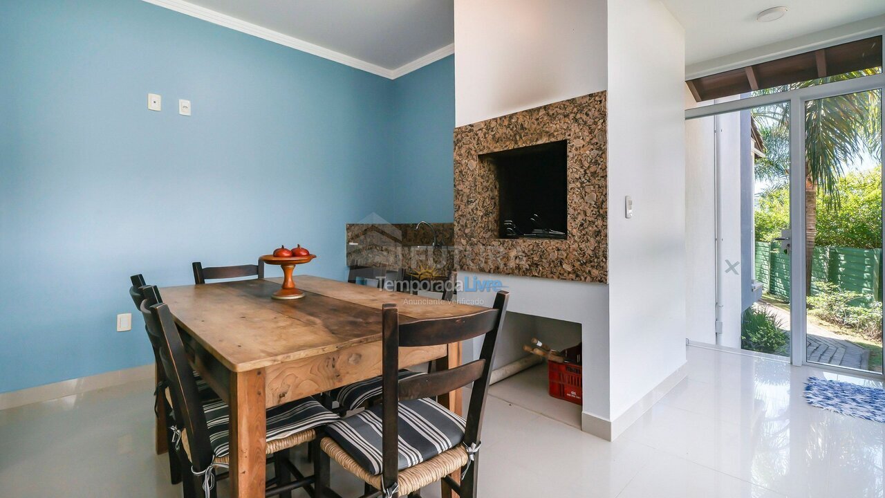 Apartamento para alquiler de vacaciones em Bombinhas (Ilhas)