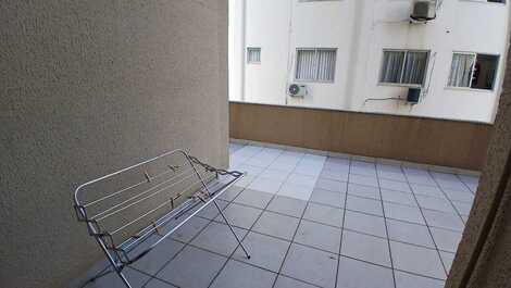 3 QUARTOS 80 M DA PRAIA E AO LADO DOS SHOPPINGS