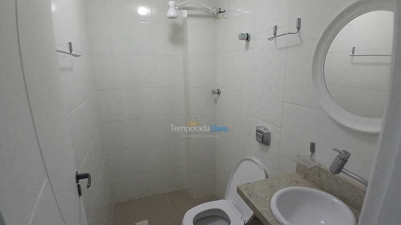 Apartamento para aluguel de temporada em Itapema (Meia Praia)