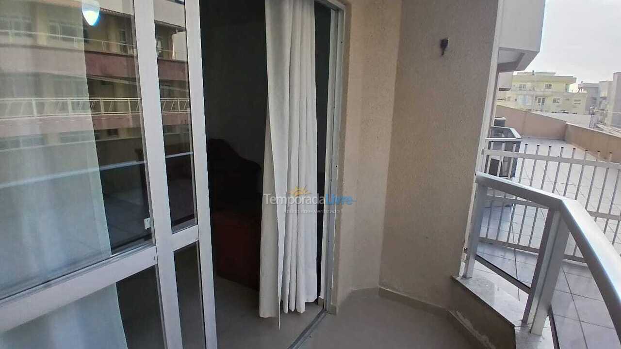 Apartamento para aluguel de temporada em Itapema (Meia Praia)