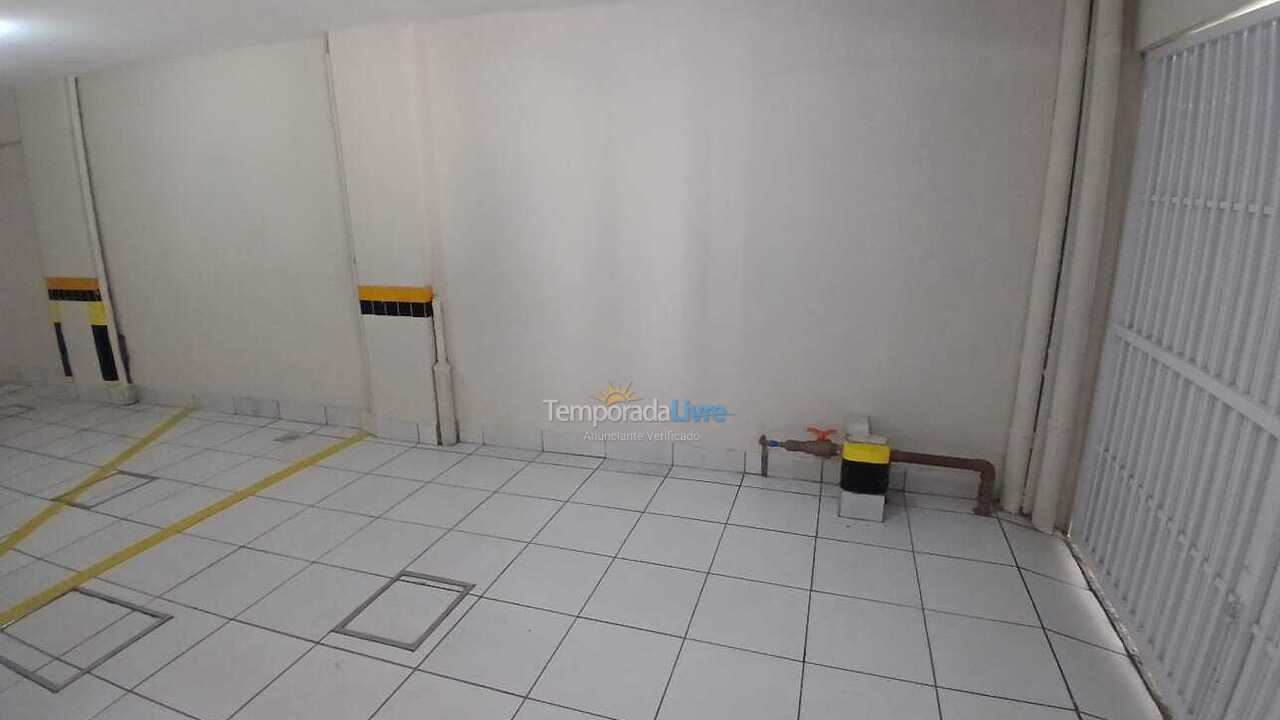 Apartamento para aluguel de temporada em Itapema (Meia Praia)