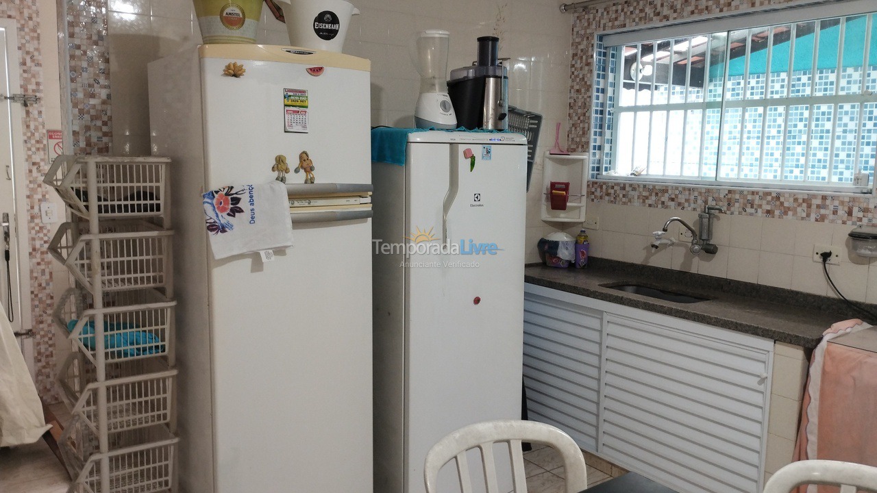 Casa para aluguel de temporada em Itanhaém (Nova Itanhaem)