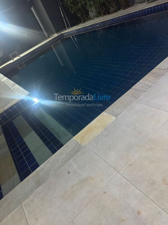 Casa para aluguel de temporada em Bertioga (Boraceia)