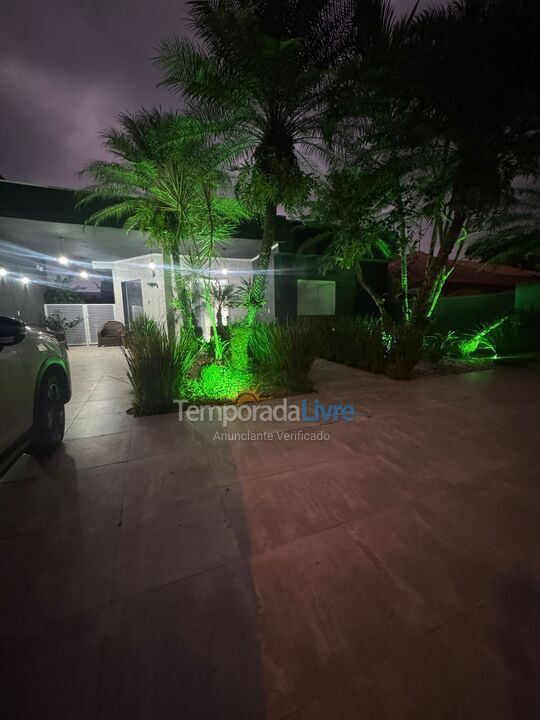 Casa para aluguel de temporada em Bertioga (Boraceia)