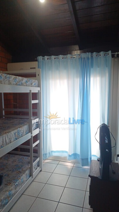 Apartamento para alquiler de vacaciones em Florianopolis (Praia dos Ingleses)