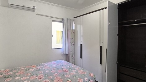 Cód. D004-CASA 2 QUARTOS,SENDO 1 SUÍTE,C/AR, 06 PESSOAS, ANTONIO TITO