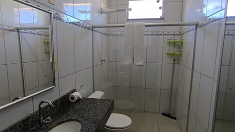 Cód. D004-CASA 2 QUARTOS,SENDO 1 SUÍTE,C/AR, 06 PESSOAS, ANTONIO TITO