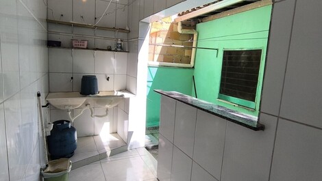 Cód. D004-CASA 2 QUARTOS,SENDO 1 SUÍTE,C/AR, 06 PESSOAS, ANTONIO TITO