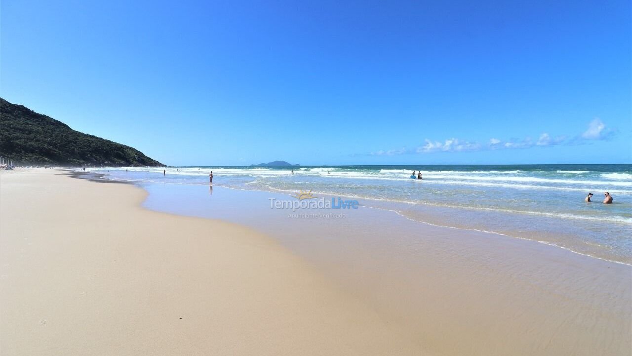 Apartamento para aluguel de temporada em Florianopolis (Praia dos Ingleses)