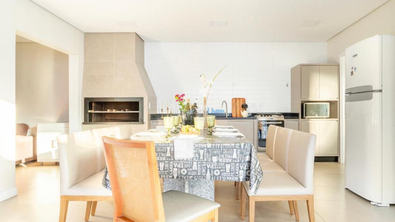 House for vacation rental in Florianópolis (Praia da Daniela)