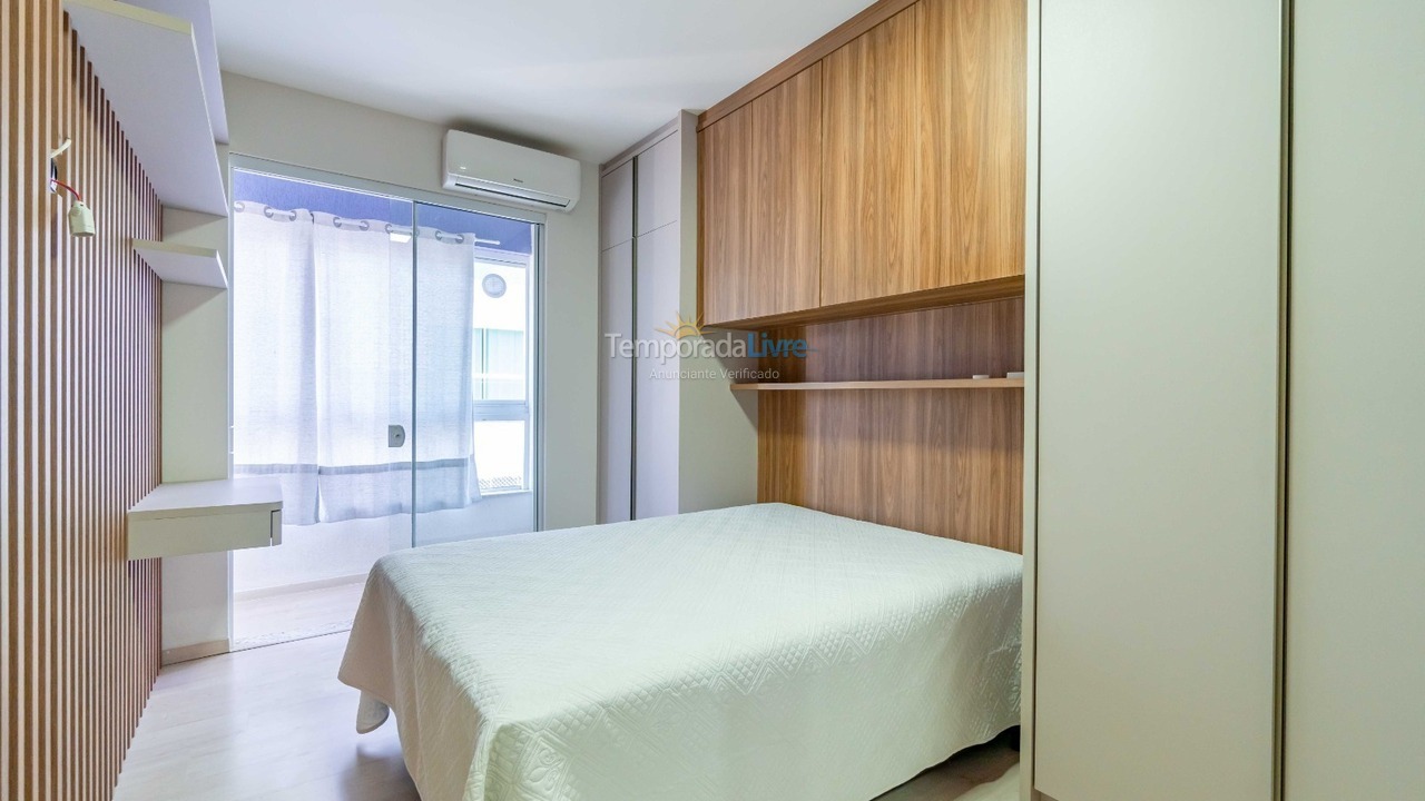 Apartamento para aluguel de temporada em Bombinhas (Praia de Bombas)