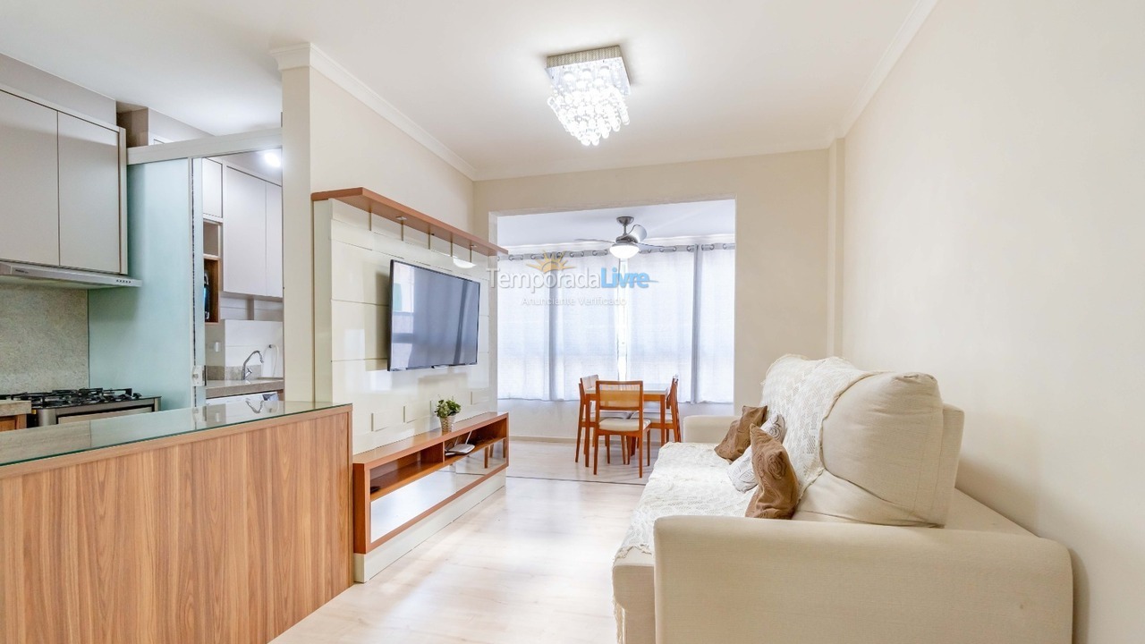 Apartamento para aluguel de temporada em Bombinhas (Praia de Bombas)