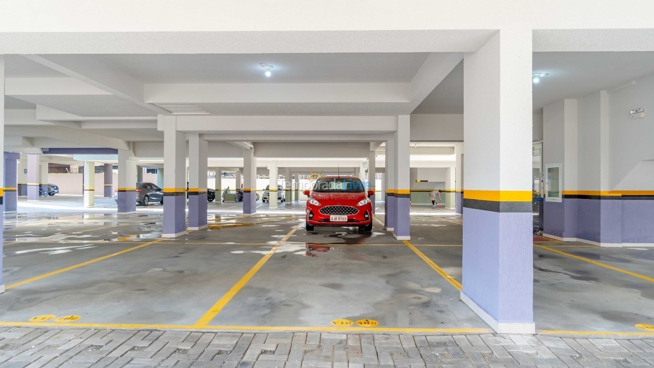 Apartamento para aluguel de temporada em Bombinhas (Praia de Bombas)