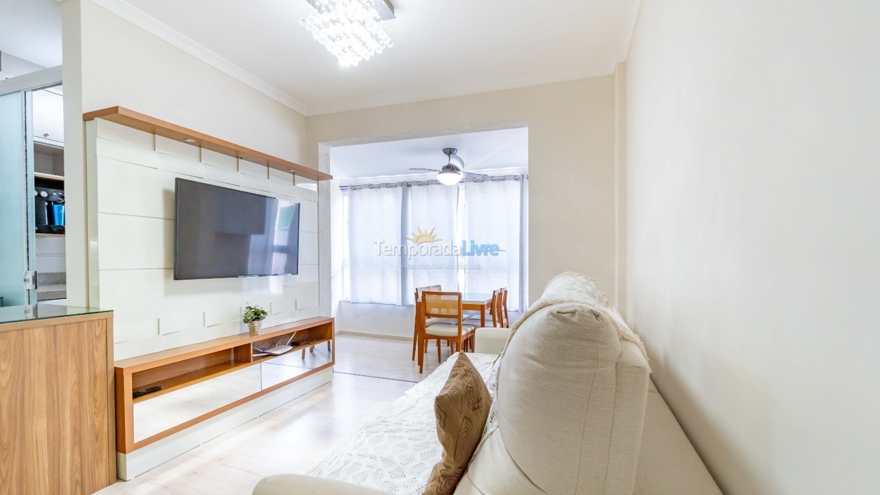 Apartamento para aluguel de temporada em Bombinhas (Praia de Bombas)