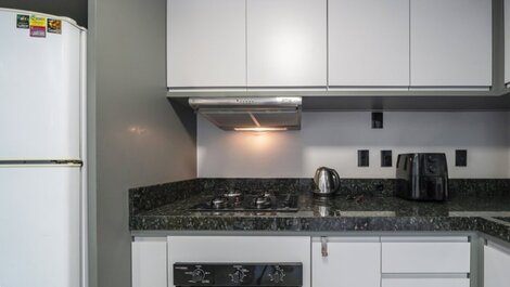 CASA BEIRA À MAR 🌊, 04 QUARTOS - 9 PESSOAS EM BOMBINHAS