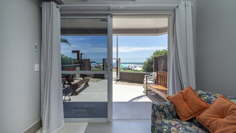 CASA BEIRA À MAR 🌊, 04 QUARTOS - 9 PESSOAS EM BOMBINHAS