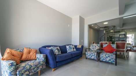 CASA BEIRA À MAR 🌊, 04 QUARTOS - 9 PESSOAS EM BOMBINHAS