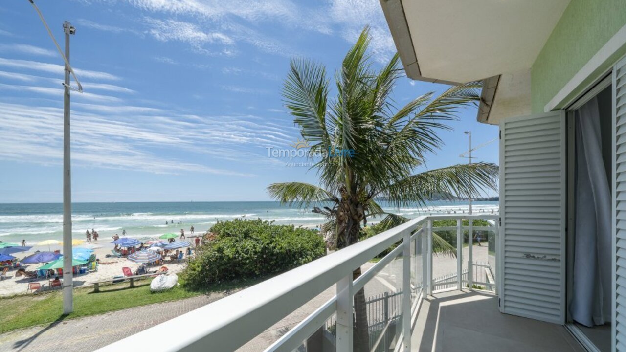 Casa para aluguel de temporada em Bombinhas (Praia de Bombas)