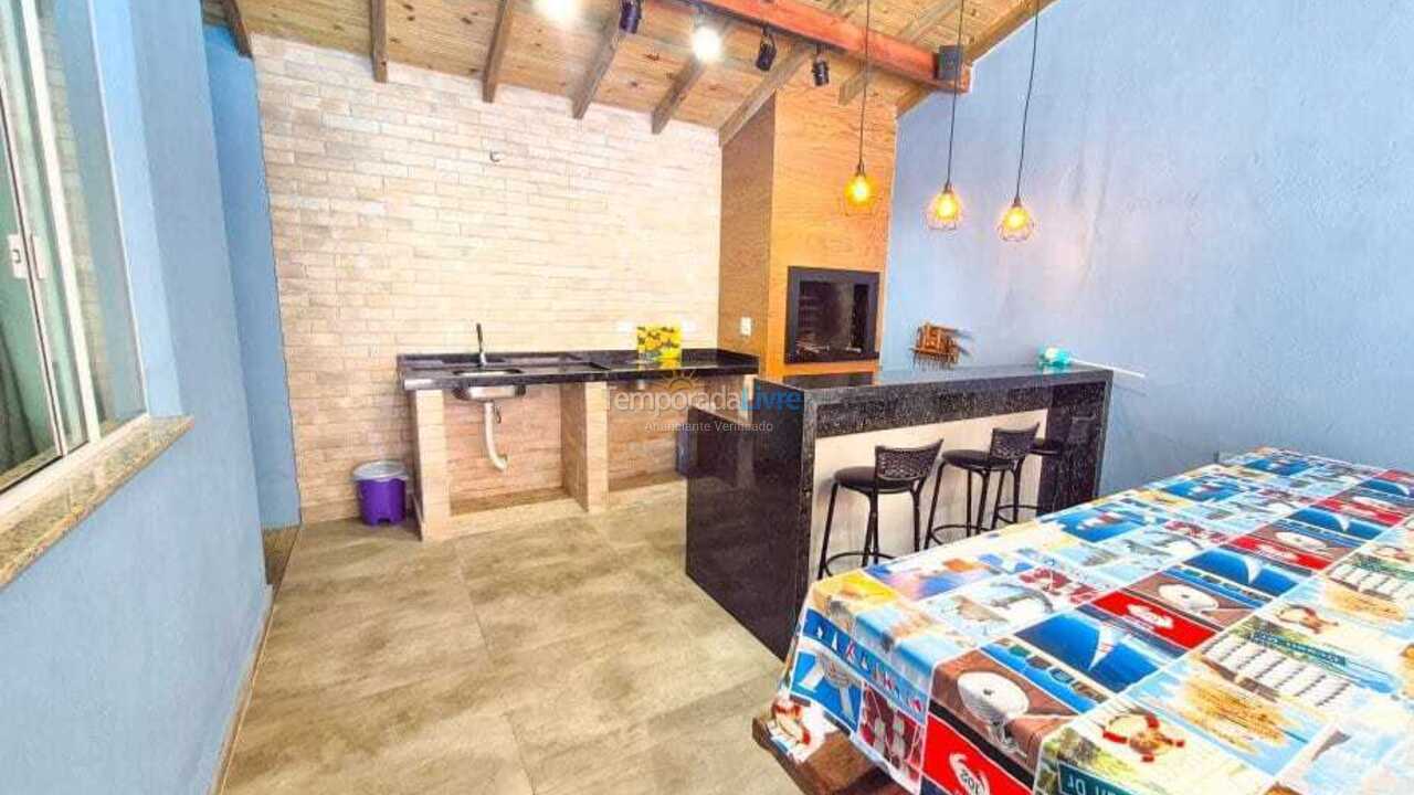 House for vacation rental in Bombinhas (Praia de Bombas)