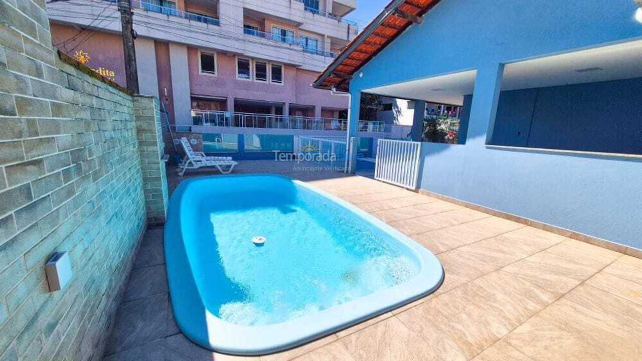House for vacation rental in Bombinhas (Praia de Bombas)