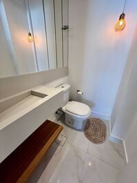 APARTAMENTO COM 2 SUÍTES NO BAIRRO MORRETES EM ITAPEMA