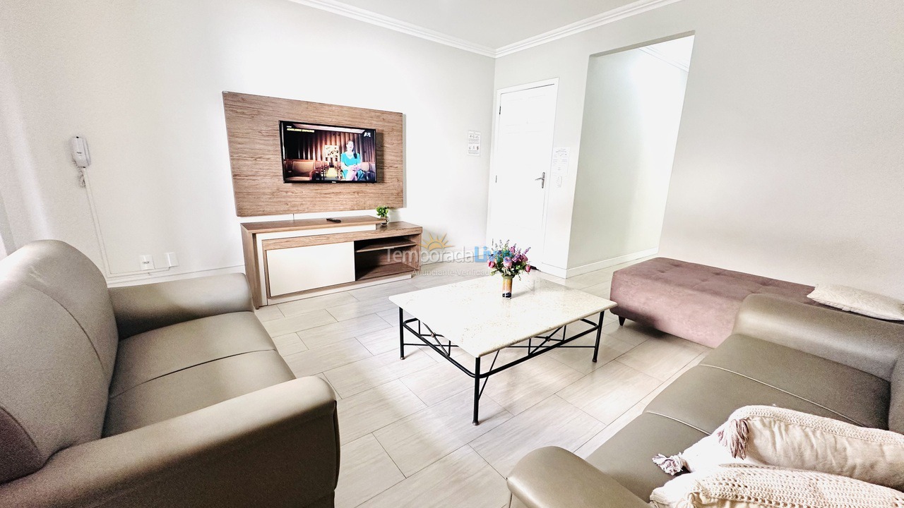 Apartamento para aluguel de temporada em Balneário Camboriú (Praia Central)