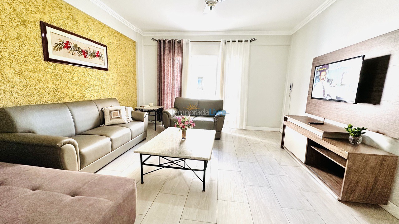 Apartamento para aluguel de temporada em Balneário Camboriú (Praia Central)