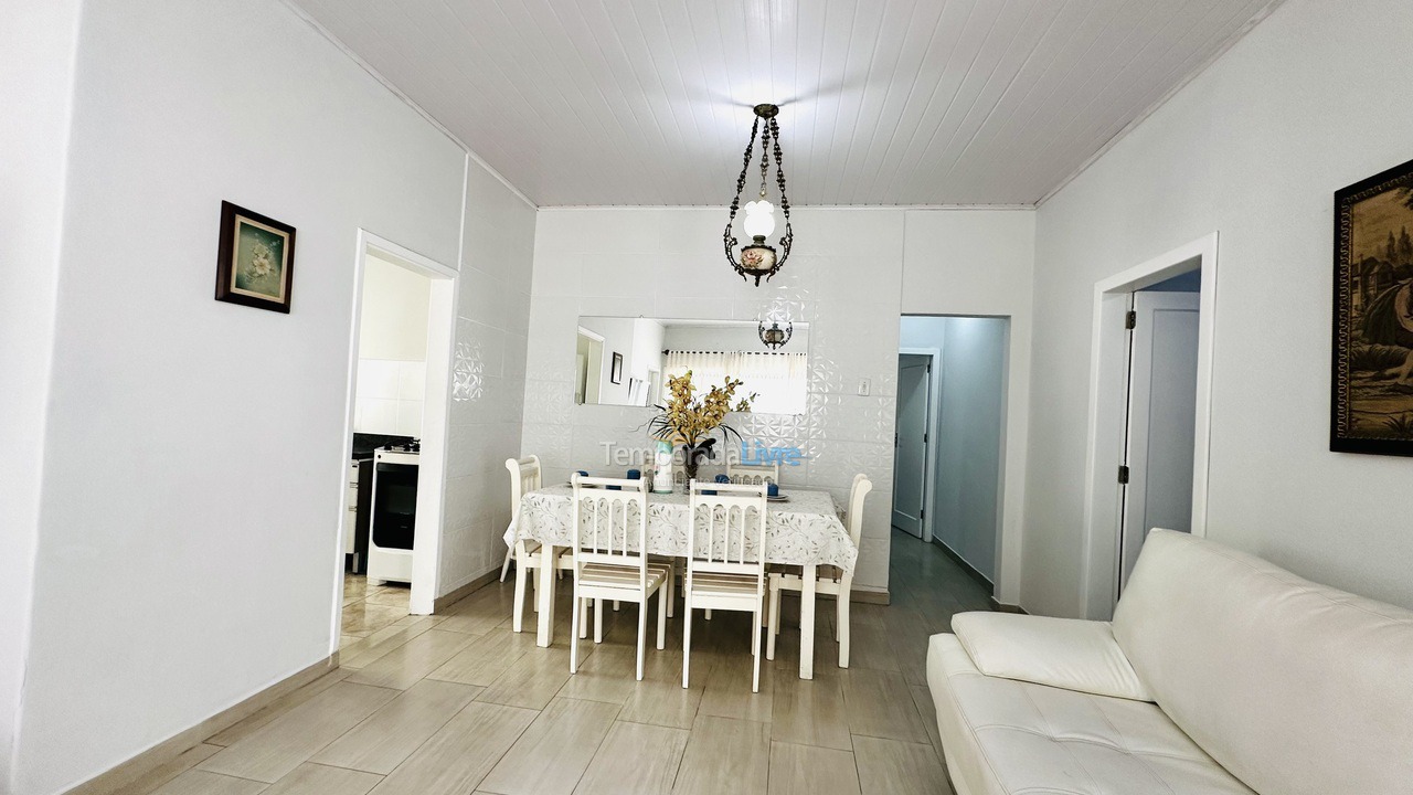 Casa para alquiler de vacaciones em Balneário Camboriú (Praia Central)