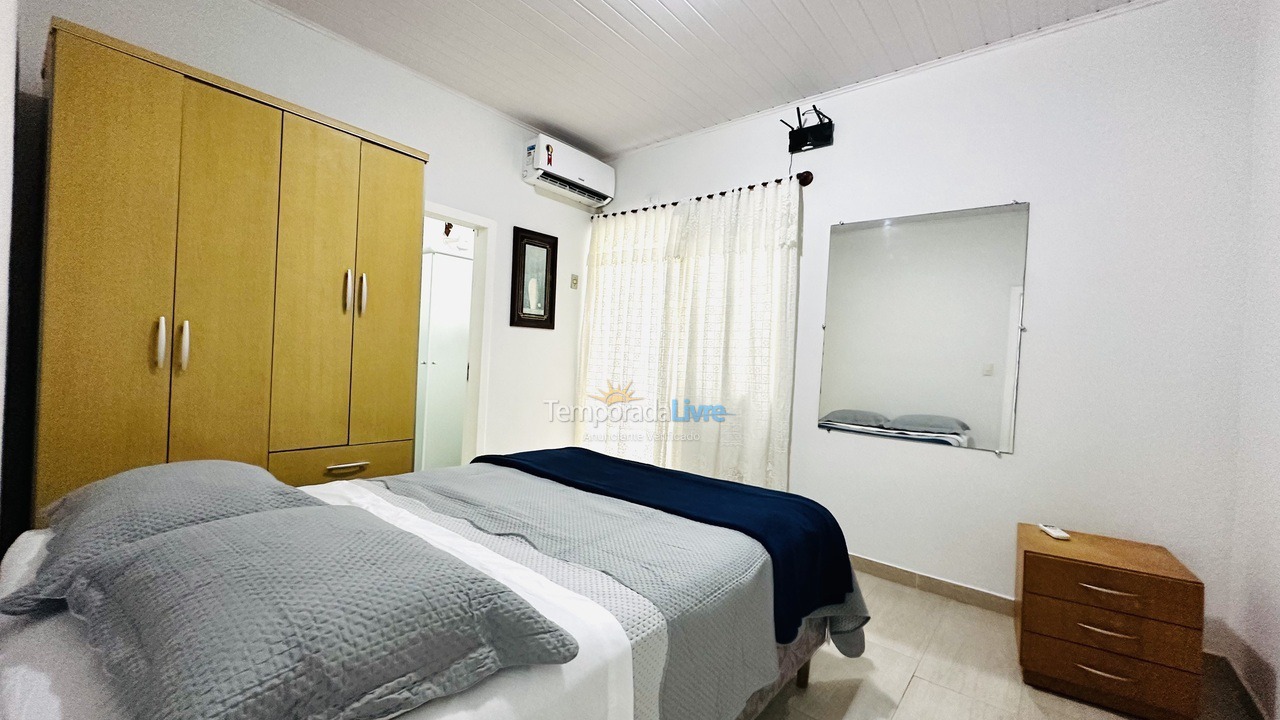 Casa para alquiler de vacaciones em Balneário Camboriú (Praia Central)