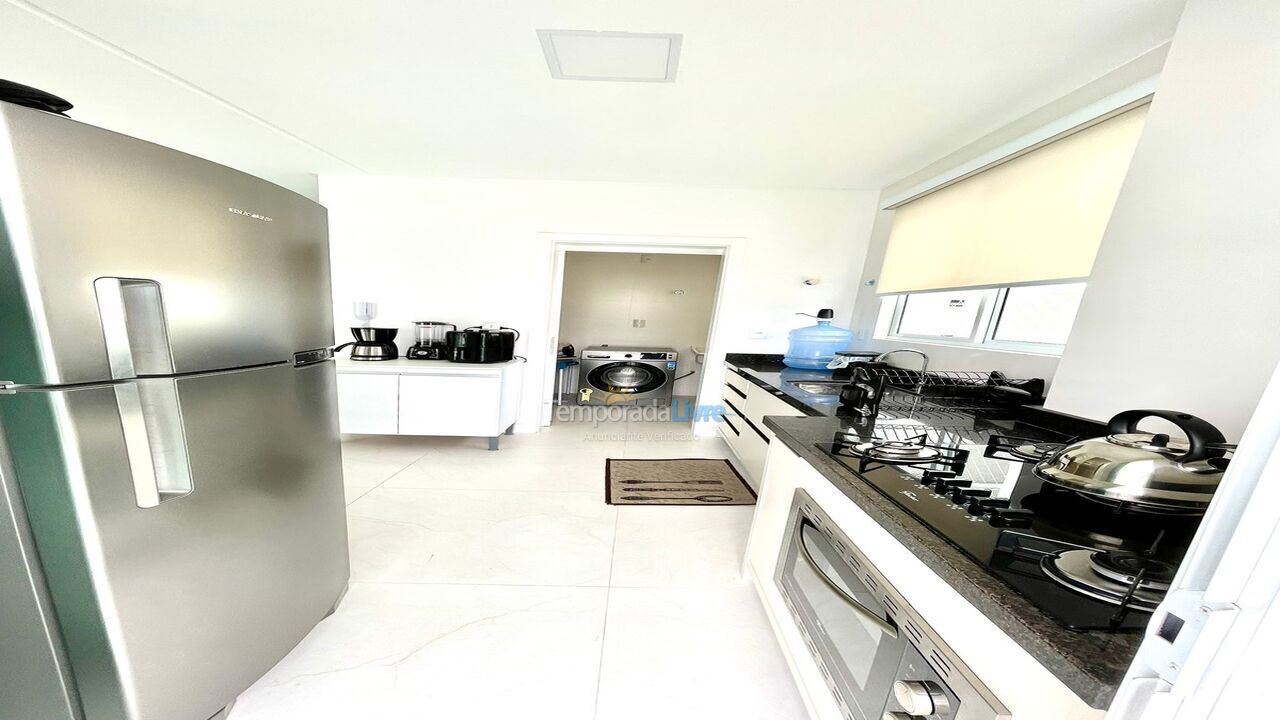 Apartamento para alquiler de vacaciones em Itapema (Meia Praia)