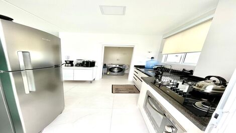 Apartamento de 3 suites bien ubicado.