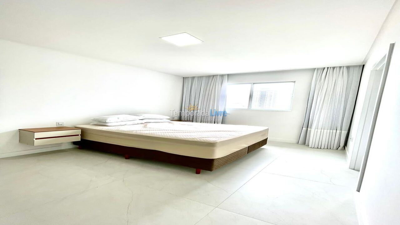 Apartamento para alquiler de vacaciones em Itapema (Meia Praia)