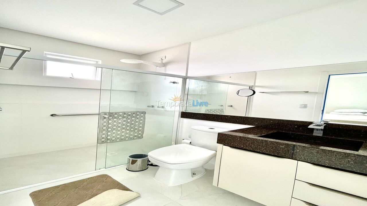 Apartamento para alquiler de vacaciones em Itapema (Meia Praia)